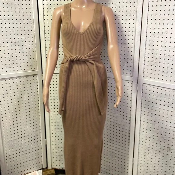 NWOT Good American - Picture 2 of 10